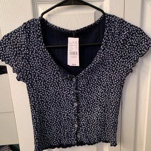 Brandy Melville Tshirt